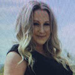 Gretchen Carter