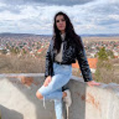 Boglárka Laura