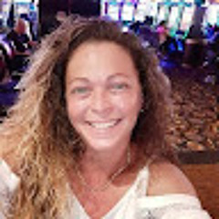 Jennifer Lilly Coulbourne