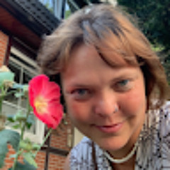 Hannah Apricot Eckberg