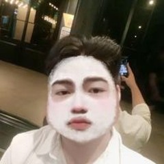 Huy Lê