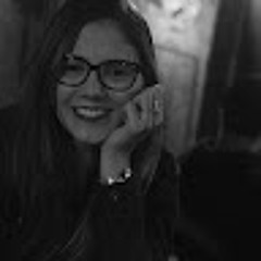 Paola De Melo Castro