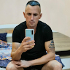 User 925260351