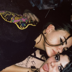 chrissy-txkk