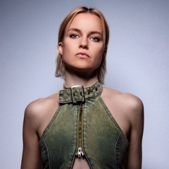 Alyne