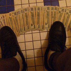 K $ U A V 3 7 4™ 🌏