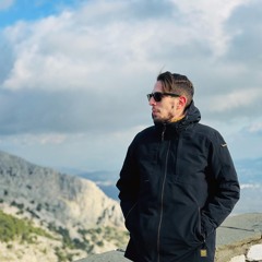 Βασίλης Σαρλάνης