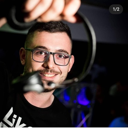 Dj Lucas Comarin’s avatar