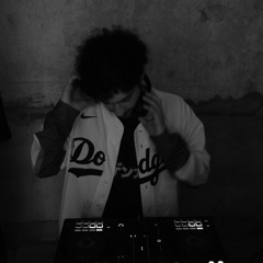 DJ PHILTHYBEATS