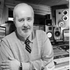 ARMANDO MESQUITA Organist