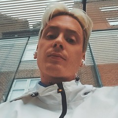 Alexander Vangsgaard 28