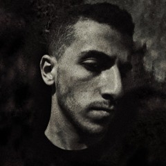 ثائر