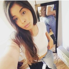 adventurous_chloe