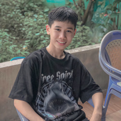 QUANG LÂM