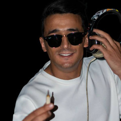 DEEJAY YOUBBOSS
