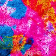 runthruherwallslikeaghost