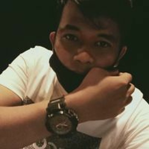 Hendri Crown’s avatar