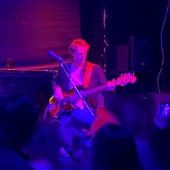 CHRIS M