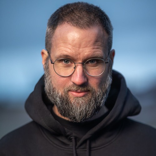 ARI3L OFFICIAL artist photo