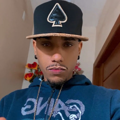 - Guilherme Santos 