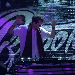 Nick Bravo