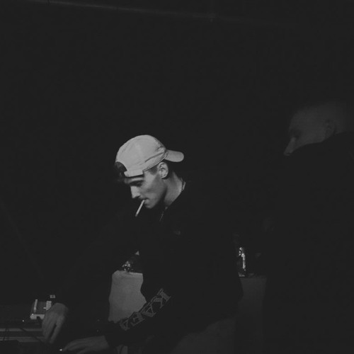 Strangetekk "live" — artist photo