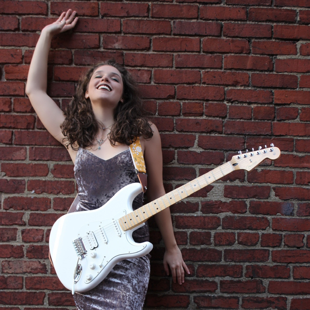 Stream Sadie Johnson music | Listen to songs, albums, playlists