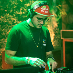 Dj Larrys