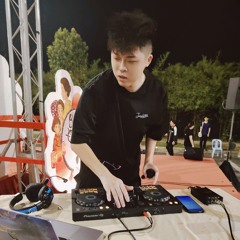 DJ Jazk 杰刻
