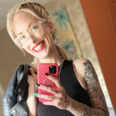 Chloe