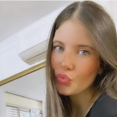 EsTeR bArAnEs
