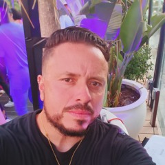 DJ Jerry Flores (L.A.)