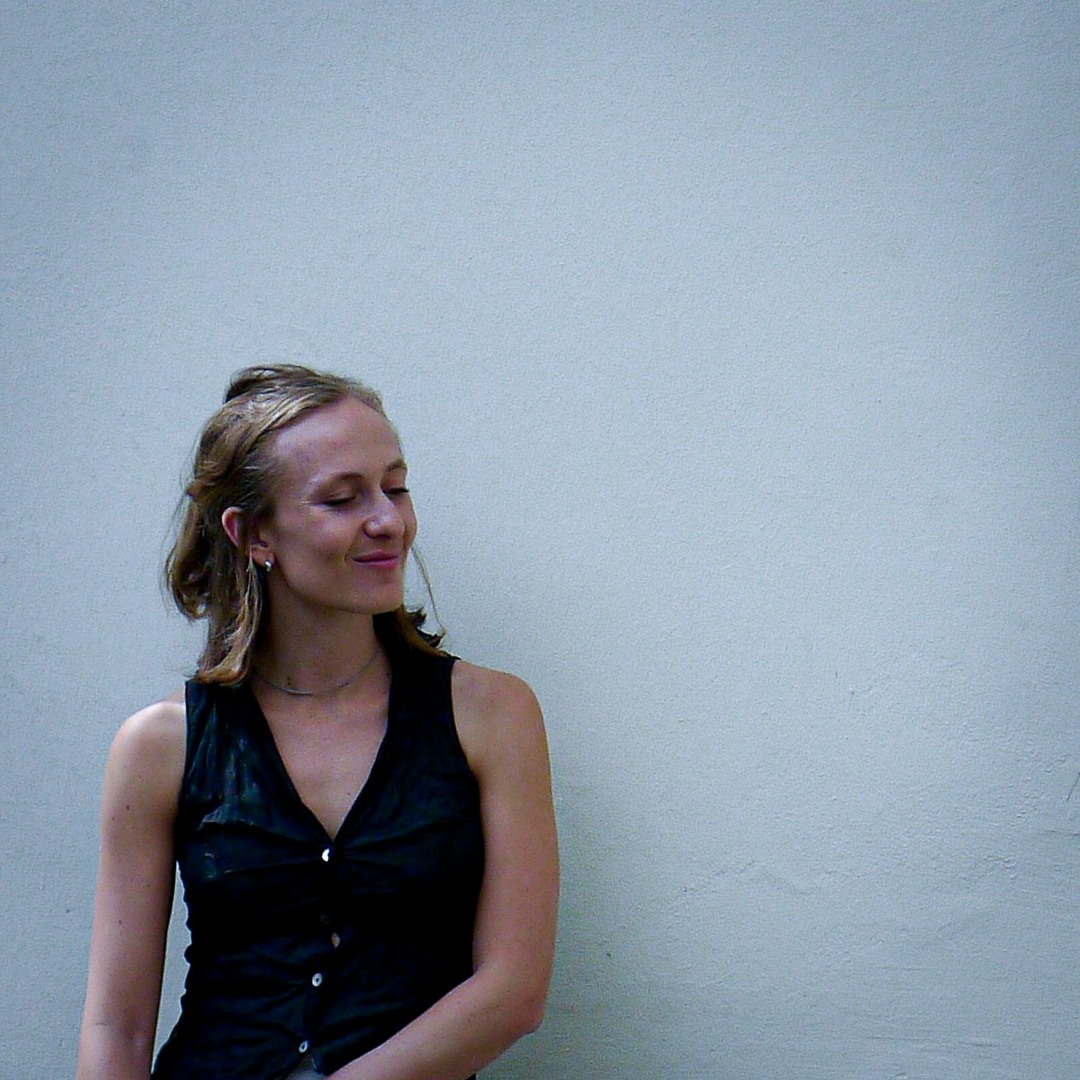 Stream Wendy music | Listen to songs, albums, playlists for free