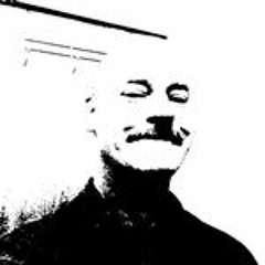 en man och en maskin