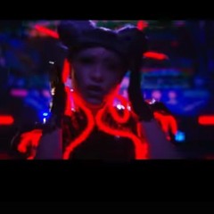 Eriyflet bodysuit model