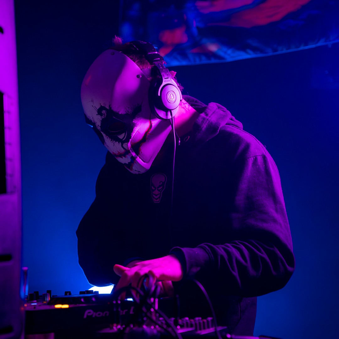 Stream SOULBREAKER music | Listen to songs, albums, playlists for