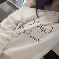 Naiset