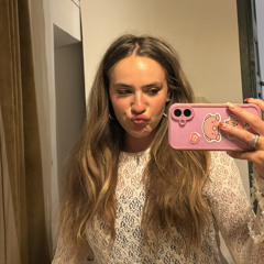 bella_ritchie