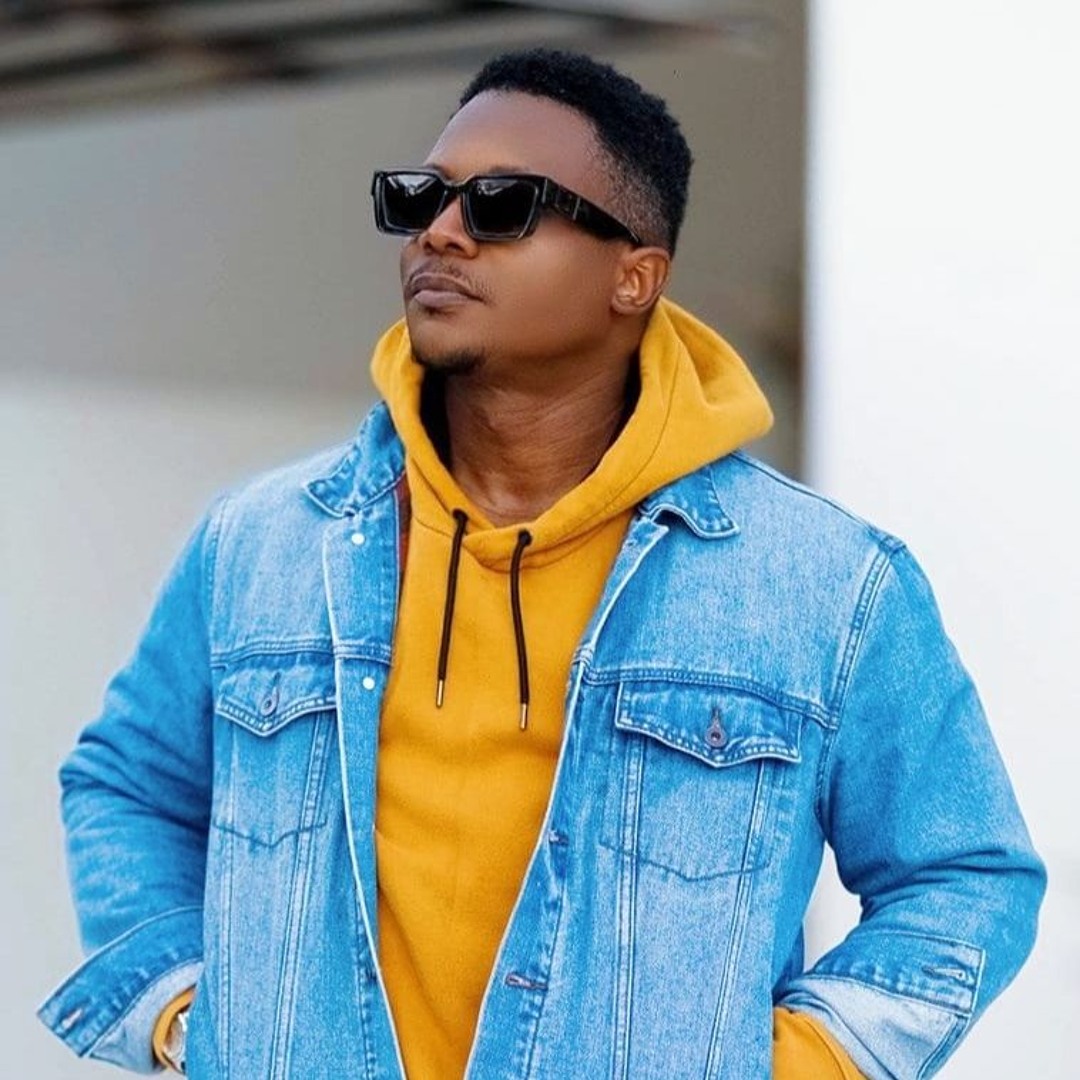 Stream Dj Avalanche music | Listen to songs, albums, playlists for