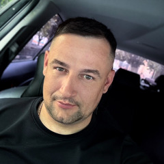 Андрей Иванов