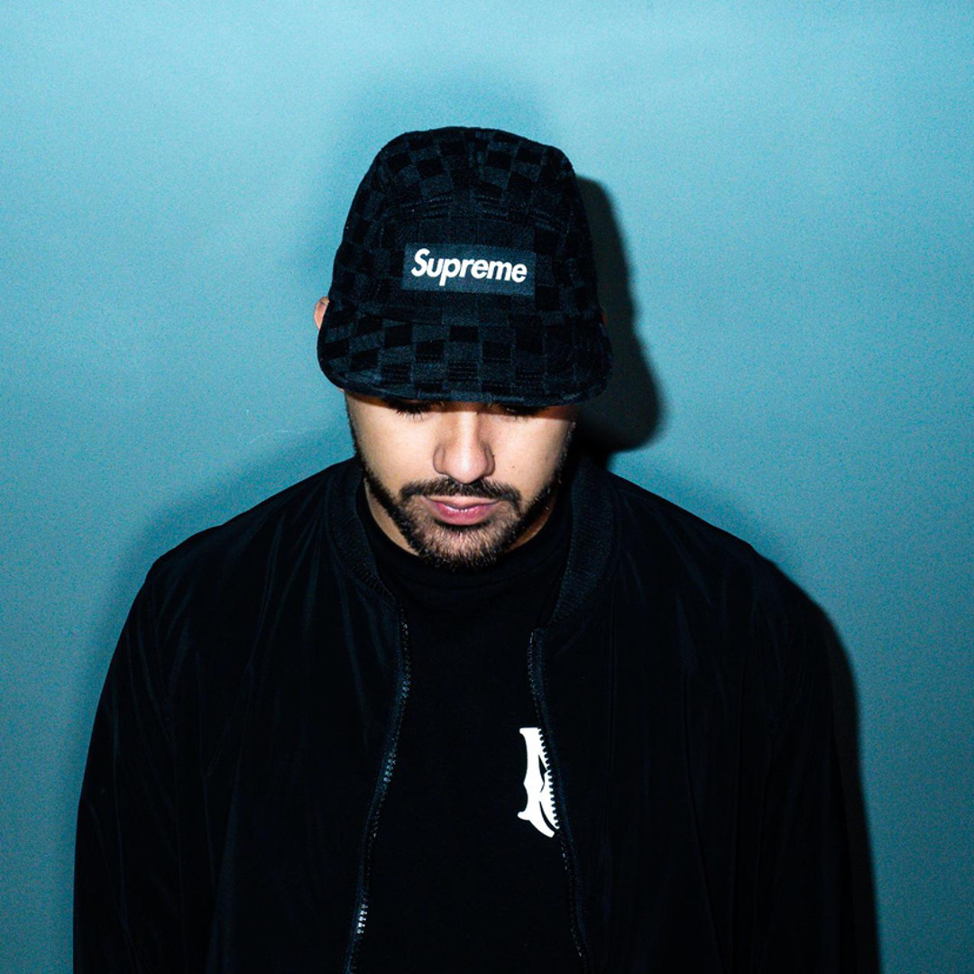 Stream Juan Muñoz music | Listen to songs, albums, playlists for