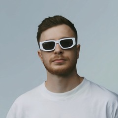 NICK ROBERTS