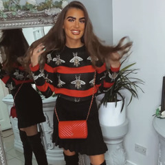 Mia Grace Rose Wallis