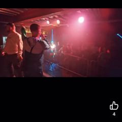 MC BARRASS