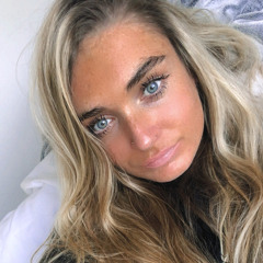 Ellie Lane