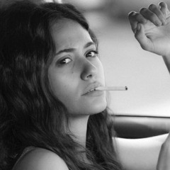 Laurinha Guedes  🦋