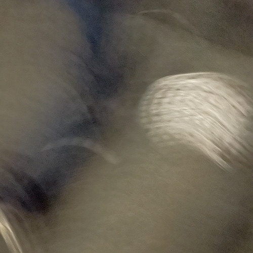 sequins.m4a.kgmi.1.8