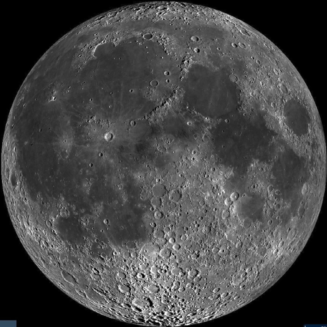 Stream DON'T LOOK AT THE MOON music | Listen to songs, albums