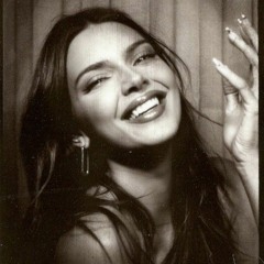 أوركــيدا┇❀↝