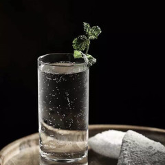 Cường